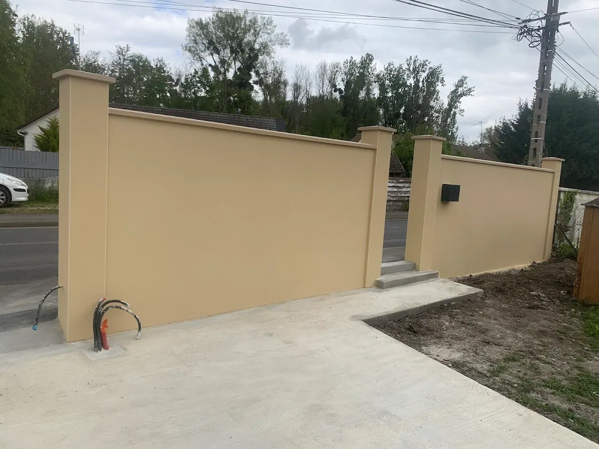 Ravalement de façade réalisé par Miran Construction