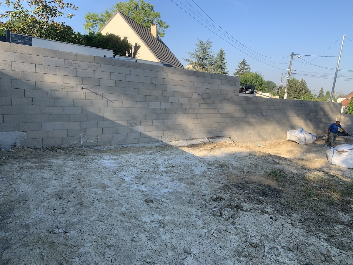 Réalisation d’un murs de clôture