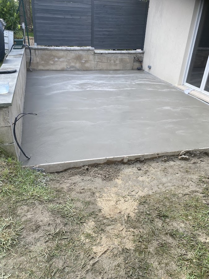Réalisation d'une chape en béton pour pose de carrelage